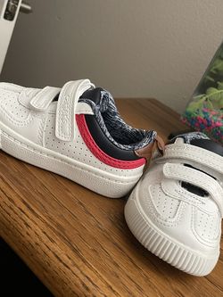 Toddler shoes