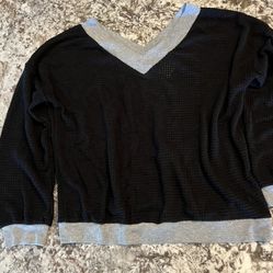 XL NEW Adreamly V Neck Long Sleeve Waffle Knit Off Shoulder Sweater Woman’s Black Gray