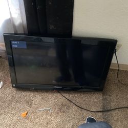 Panasonic 32 Inch Tv