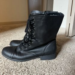 Black Combat Boot - Women’s Size 11