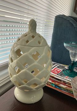 White Ceramic candleholder