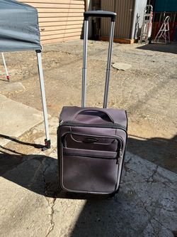 SAMSONITE PERSONAL SUITCASE WITH WHEELS AND HANDLE