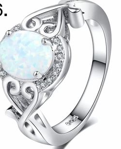 Size 8 Ring
