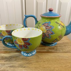 Teapot And Cups Set