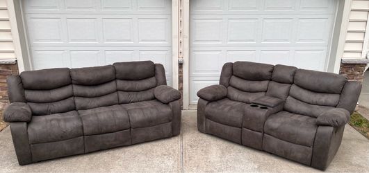 Reclining Couch & Loveseat !