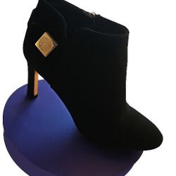 Black Boots