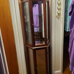 Lighted Curio Cabinet With Glass Shelves 