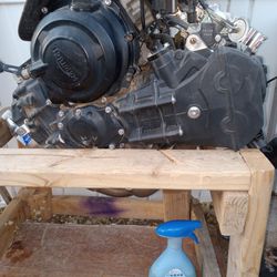 2014 Triumph 675r Complete Engine 