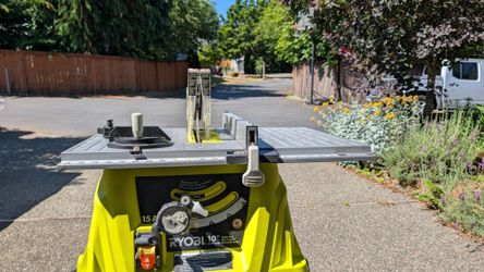 Ryobi table saw 15 Amp, 10 inch