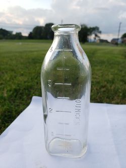Vintage Hazel Atlas 4 oz clear bottle