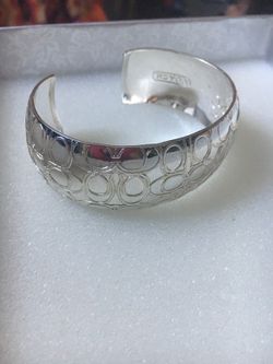 Silver brasalet coach