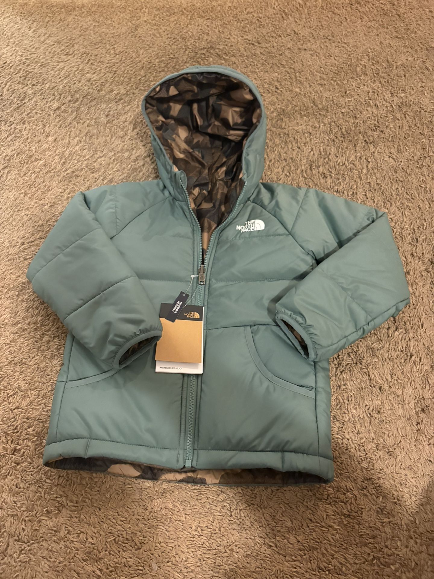 Boys North Face Reversible Coat Size 6
