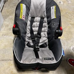 Graco Snugride 35 Infant Car Seat