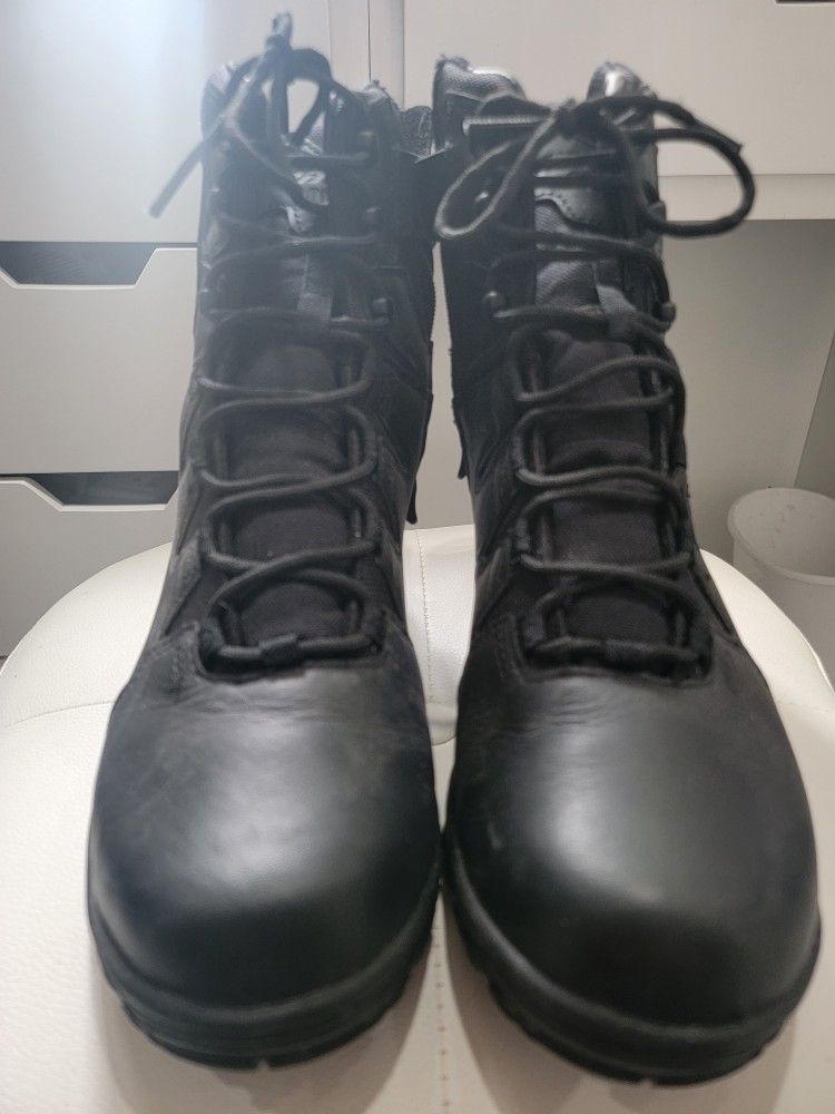 Bates Vibram Tactical Boots. New