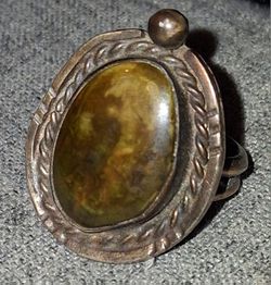 Old pawn sterling ring