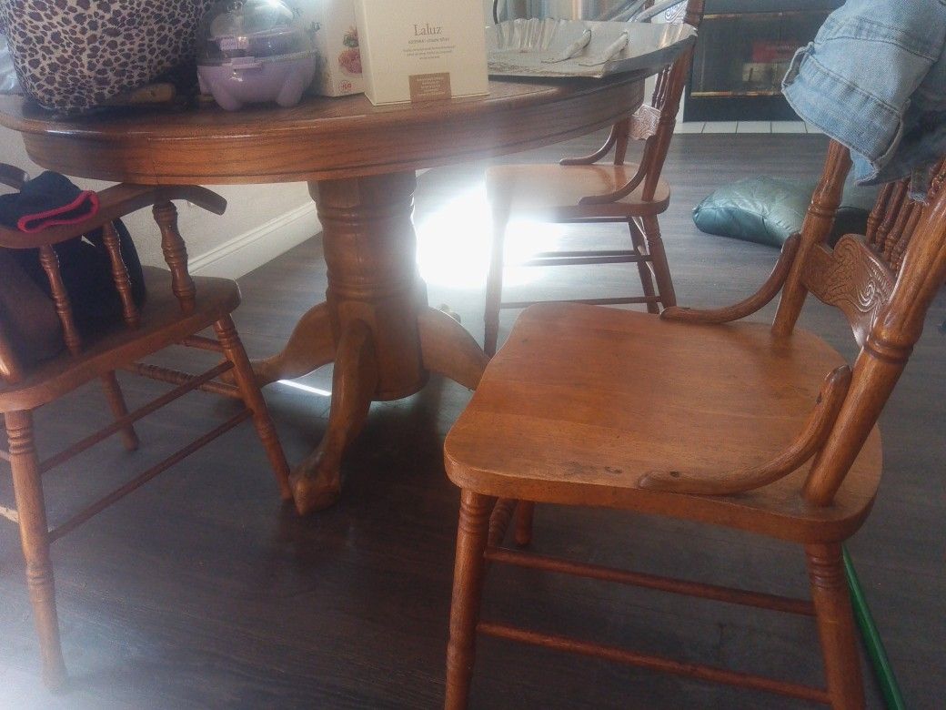 Kitchen Table & 3 Chairs