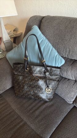 Purse, MK