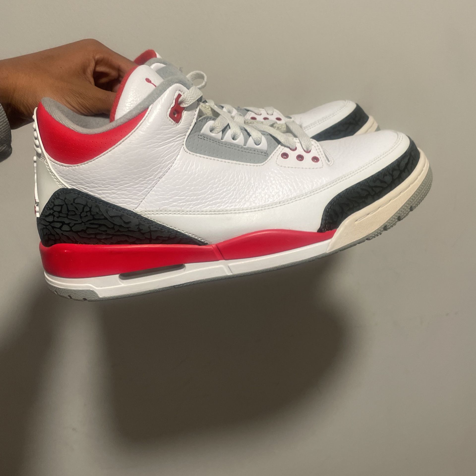 FIRE RED 3s Size 11.5