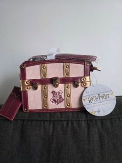 DANIELLE NICOLE Hogwarts Express Trunk Crossbody