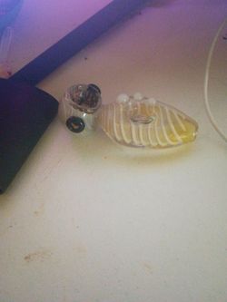 Glass pipe