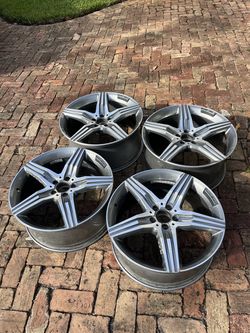 Mercedes-Benz S-Class S63 AMG OEM 20” Wheels – Staggered Set – Genuine Factory AMG