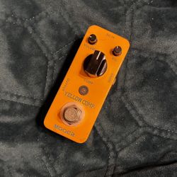 Mooer Yellow Comp mini Compressor Guitar Bass Effects Pedal