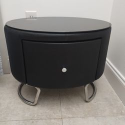 2 night stand