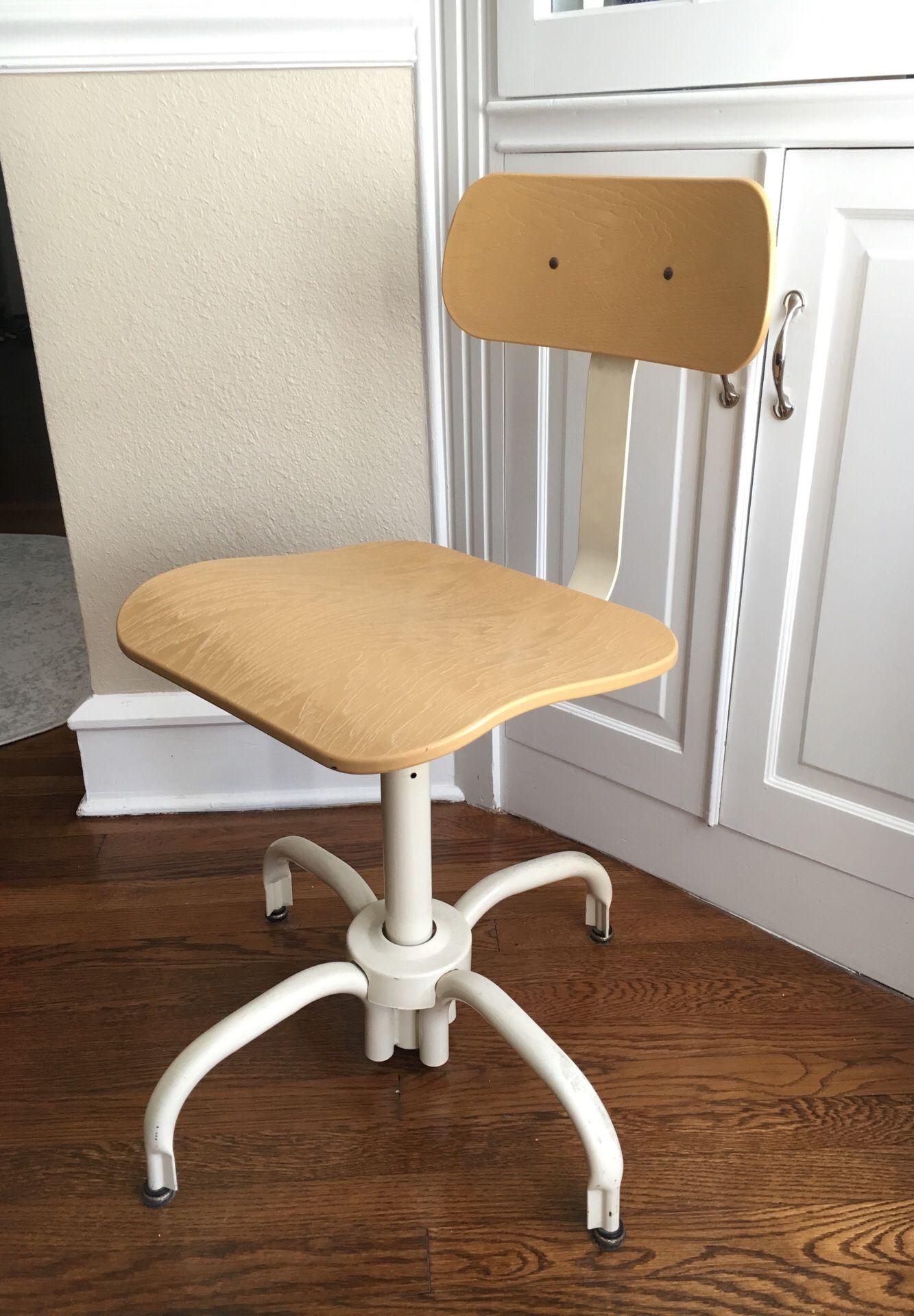 Vintage antique Ajusto adjustable desk chair