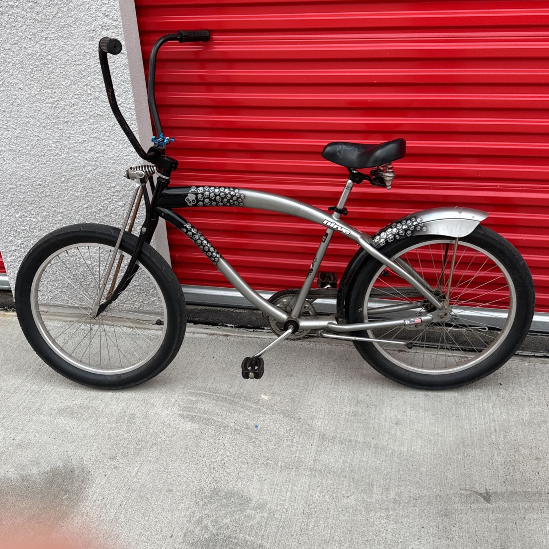 Men’s Nirve Full Sized Beach Chopper Cruiser