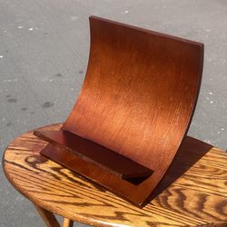 Vintage magazine holder