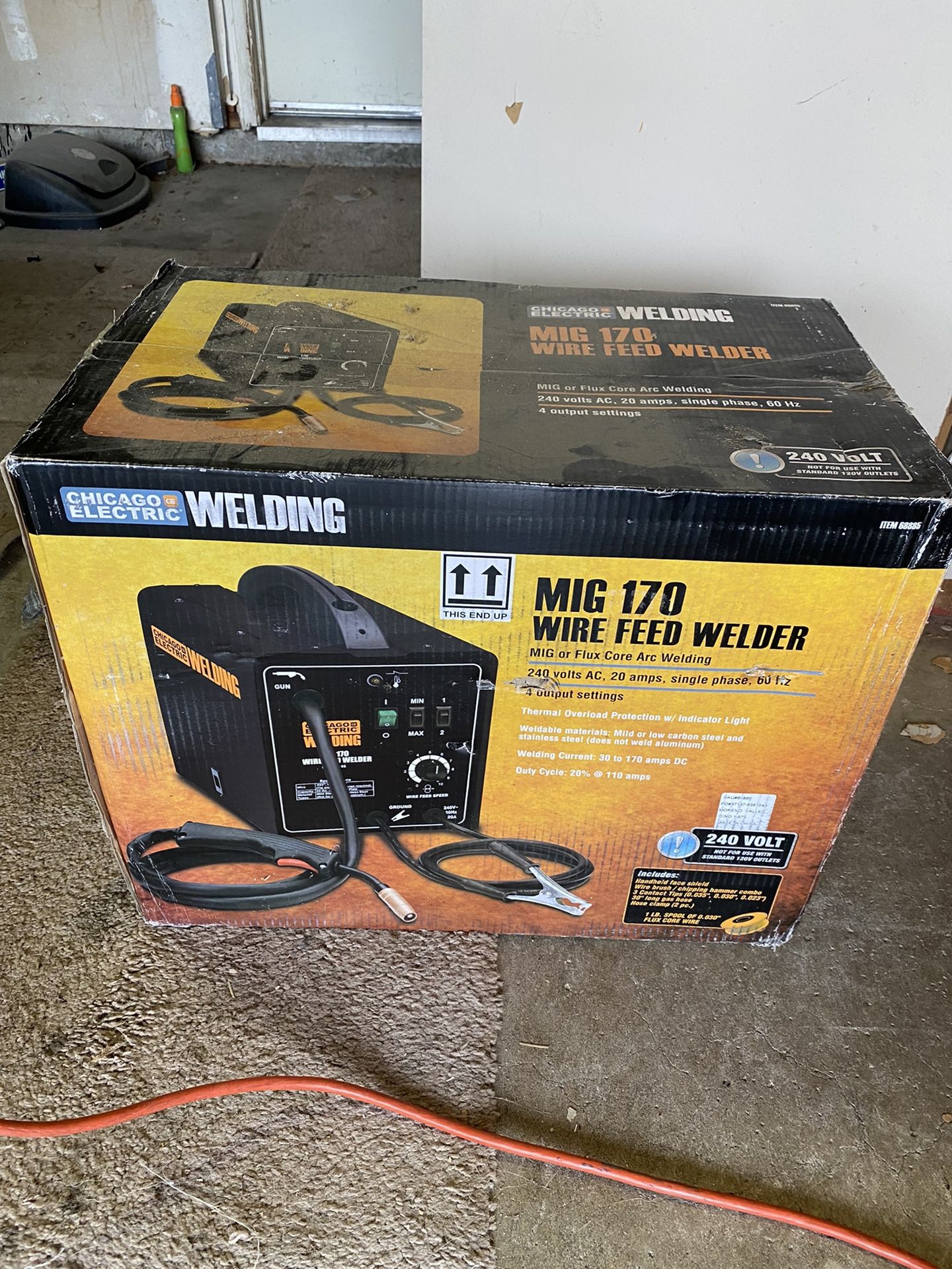 Chicago Electric MIG 170 Wire Feed Welder