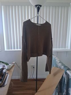 Zara green crop sweater