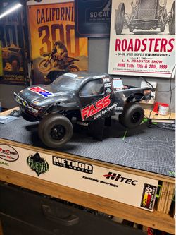 Traxxas slash 2wd brushless spectrum 2-3s