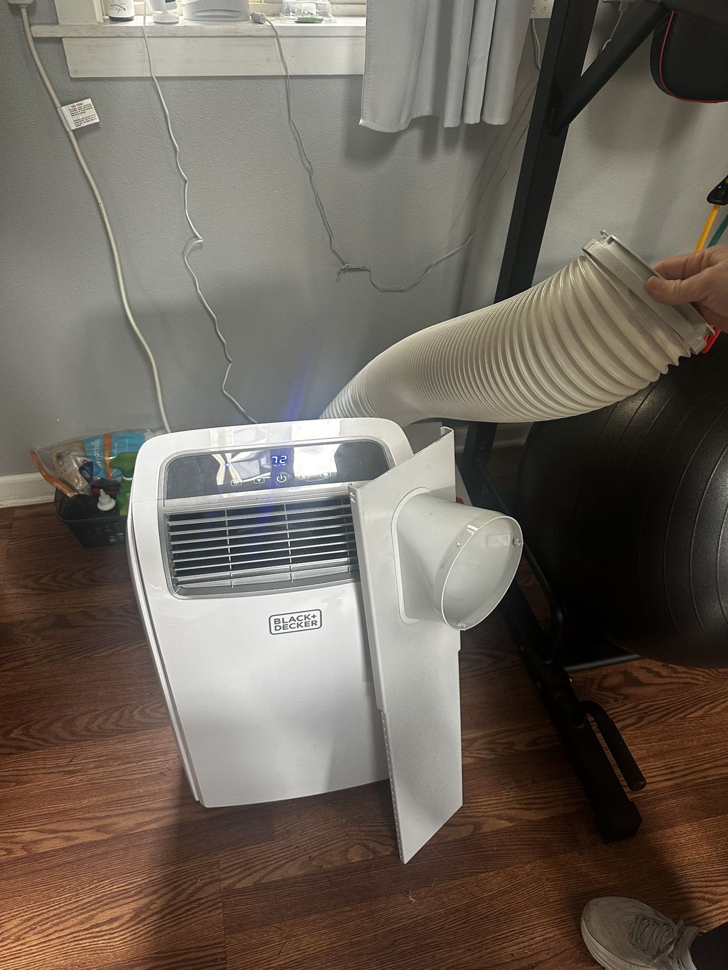 Black+Decker Portable Air Conditioner with Remote & Exhaust Hose
