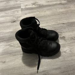  Used ..RG….Response Gear shoes Black…….7.5….$10 OBO