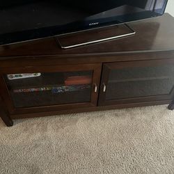 Tv stand