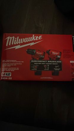 Milwaukee M12 brushless subcompact drill set