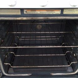 Maytag Gas Stove W 5 Burners 