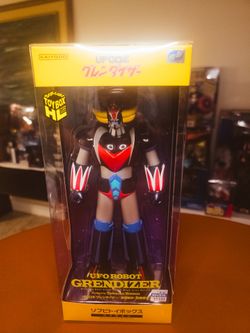 Kaiyodo UFO Robot Grendizer Goldorak 9" Sofubi Vinyl Figure Toy Box