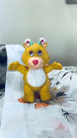 Vintage Yellow Bear PVC Figure