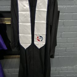 Black Cap & Gown - With Lone Star Stole