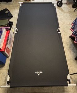 Teton Outfitter XXL Cot with Teton XXL Sleeping Pad