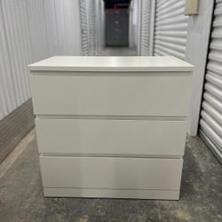 White IKEA MALM 3 Drawer Chest