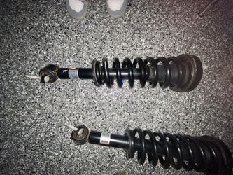 Ford Tremor OEM front Strut With Shock Absorber Pair 