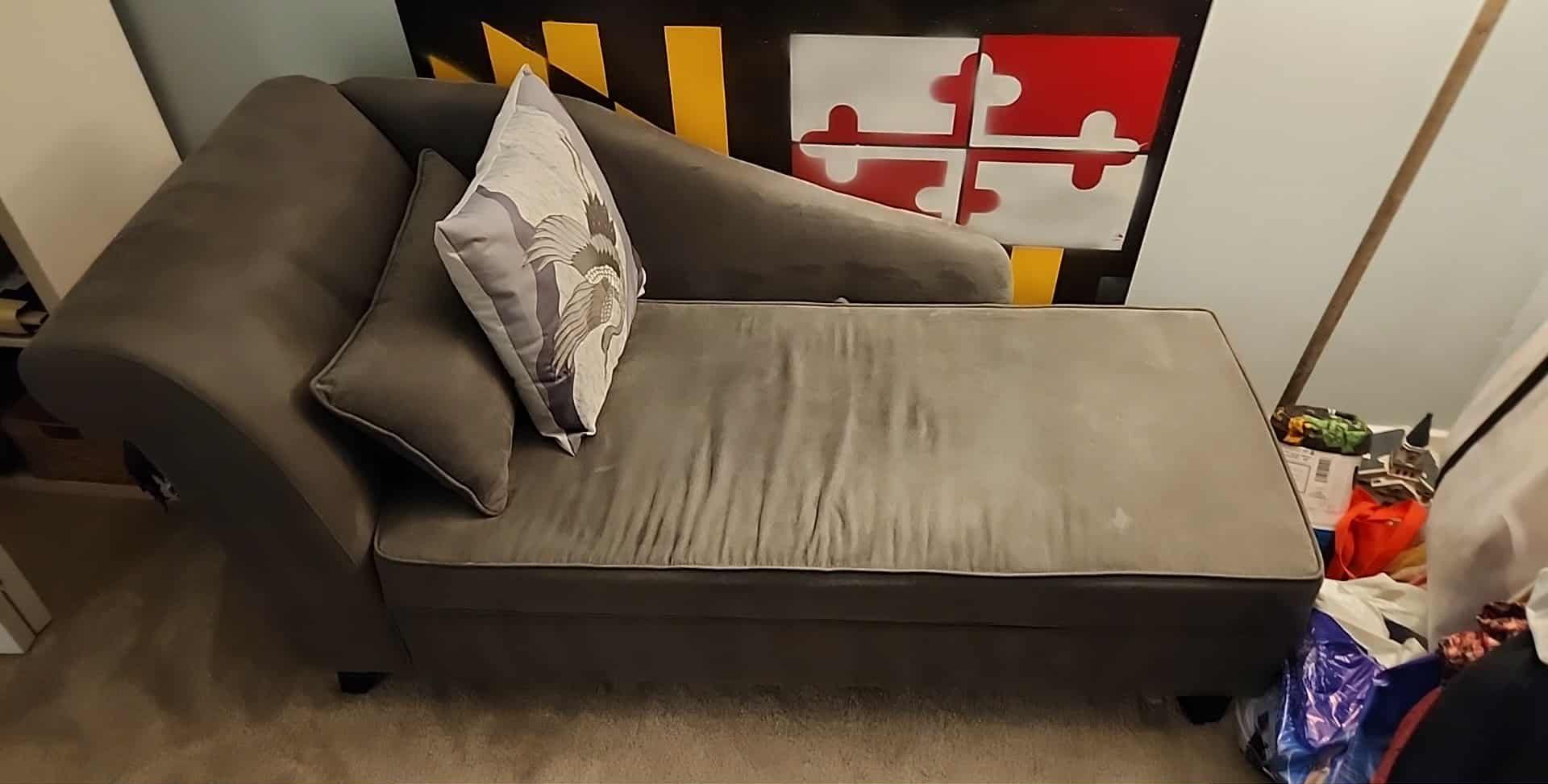 Chaise Lounge