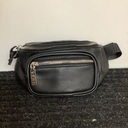 Black Leather Dnky Fanny Pack