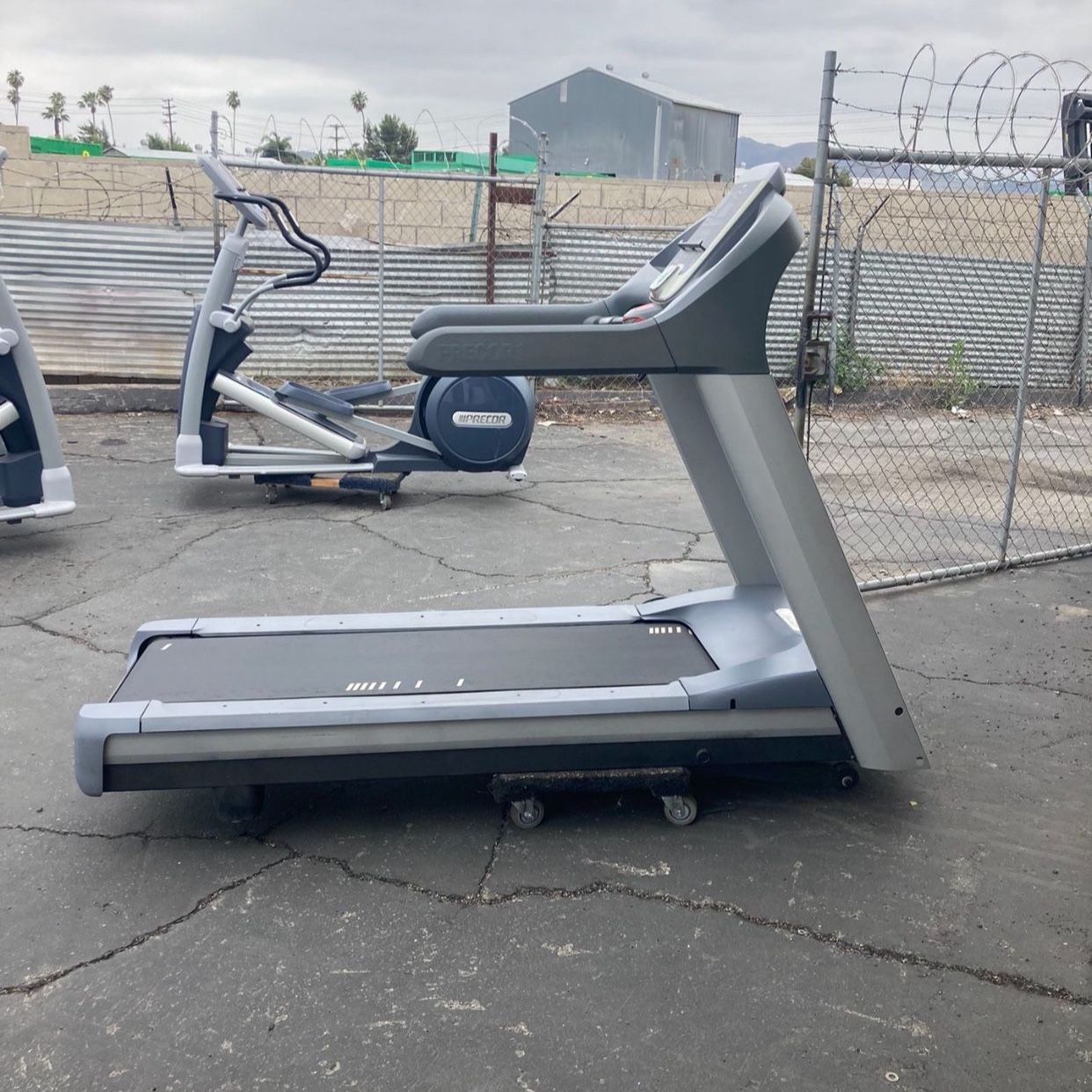 Precor 965i hotsell