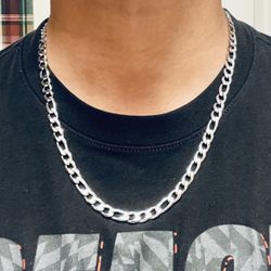 7mm White Gold over Stainless Steel 22” Figaro Chain – Sleek, Durable & Timeless!