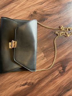 Shoulder or crossbody wallet