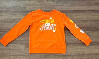Trick or Treat Halloween Sweatshirt size 8